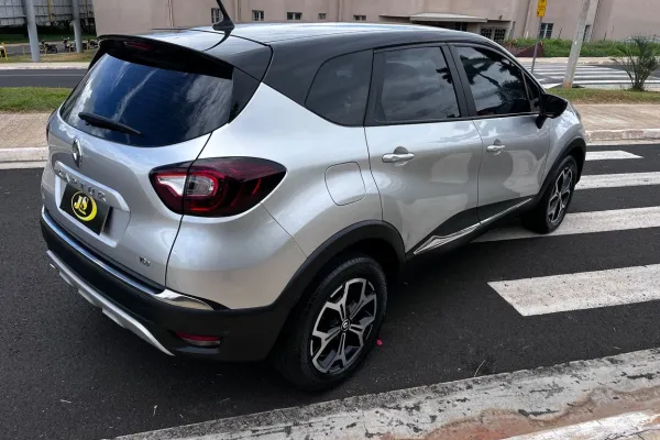 293509-renault-captur-20260120210519804801
