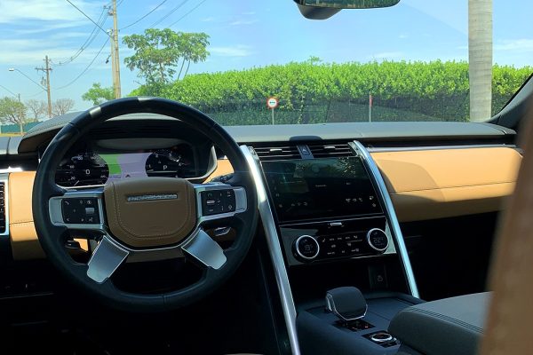 A-𝘝𝘌𝘕𝘋𝘈-▃▃▃▃▃▃▃▃▃▃▃▃▃▃▃▃▃▃▃☑️-LAND-ROVER-NEW-DISCOVERY-METROPOLITAN-EDITION-3.0-SE-I6-MHEV▃-13