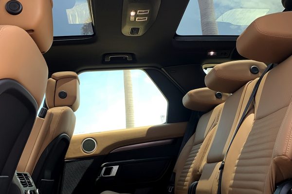 A-𝘝𝘌𝘕𝘋𝘈-▃▃▃▃▃▃▃▃▃▃▃▃▃▃▃▃▃▃▃☑️-LAND-ROVER-NEW-DISCOVERY-METROPOLITAN-EDITION-3.0-SE-I6-MHEV▃-15