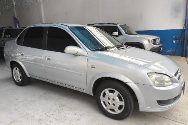 EKH3B45_152828592