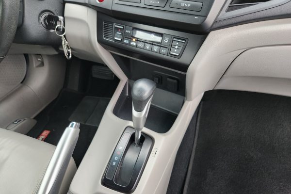 HONDA-CIVIC-12