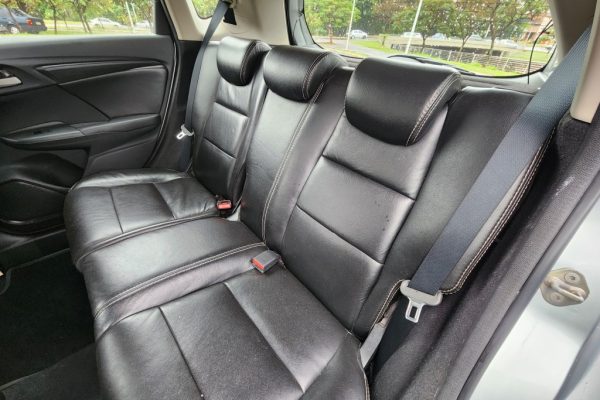 HONDA-FIT-10