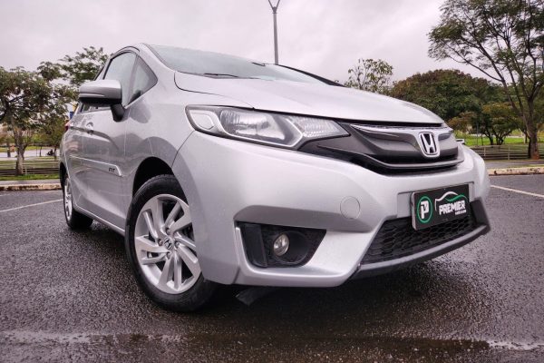 HONDA-FIT-3