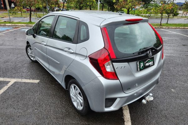 HONDA-FIT-5