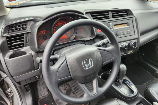 HONDA-FIT-8