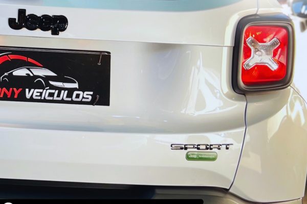 Jeep-Renegade-15