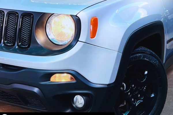 Jeep-Renegade-18