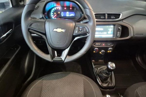 Prisma-LT-2018-Motor-1.4-flexAr-condicionadoDirecao-Hidraulica-Vidros-e-travas-eletricas-Volante-6