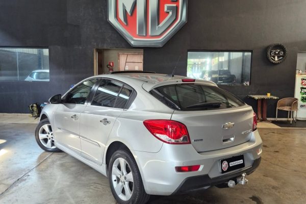 Quem-gosta-de-sol-e-so-abrir-o-teto-solar-e-curtir-Cruze-LTZ-2014Motor-1.8-flexCambio-Automatic-4