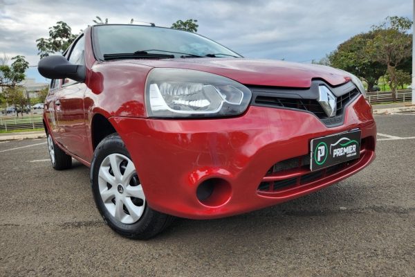 RENAULT-CLIO-15