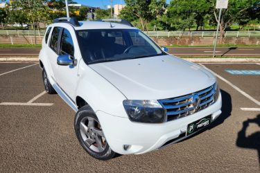 RENAULT-DUSTER-6