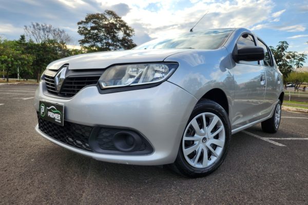 RENAULT-SANDERO-5