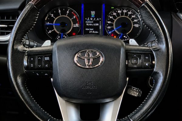 hilux-7