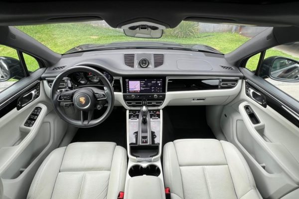 𝙀𝙓𝘾𝙇𝙐𝙎𝙄𝙑𝙄𝘿𝘼𝘿𝙀▃▃▃▃▃▃▃▃▃-Pacote-Sport-Chrono-Sistema-de-som-BOSE®️-Surround-Roda-Po-4