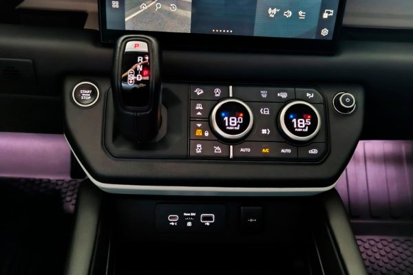 💎-LAND-ROVER-DEFENDER-HSE-2.0-2021-2022⚙️-Cambio-Automatico-Preto-Gasolina➡️-68.808-KM➡️-6