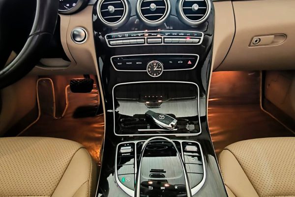 💎-MERCEDES-C180-1.6-2017-2017⚙️-Cambio-Automatico-Preto-Flex➡️-103.522-KM➡️-Completo-Ban-6