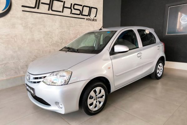 💎-TOYOTA-ETIOS-HATCH-X-1.3-2016-2017⚙️-Cambio-Manual-Prata-Flex➡️-85.267-KM➡️-Completo-C