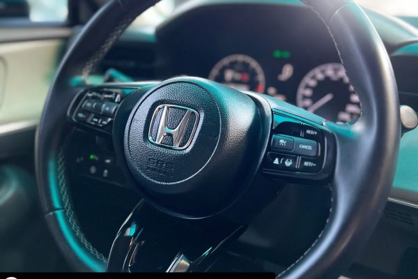 🚗-Honda-HR-V-Touring-1.5-Turbo-–-2023-2023💰-Por-apenas-R169.900✔️-Motor-1.5-Turbo-Flex-–-po-10